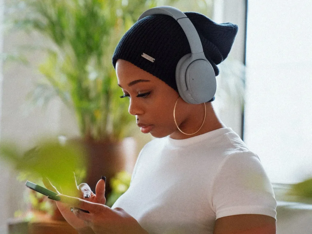 audiobook+apps+blog+post+hero+image